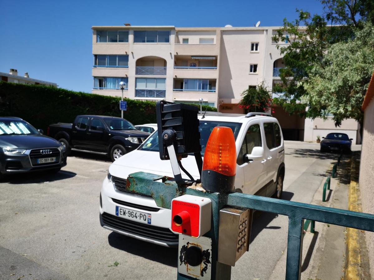 Appartement Avec Piscine Et Garage Proche Plage Et Commerces La Seyne-sur-Mer Eksteriør bilde